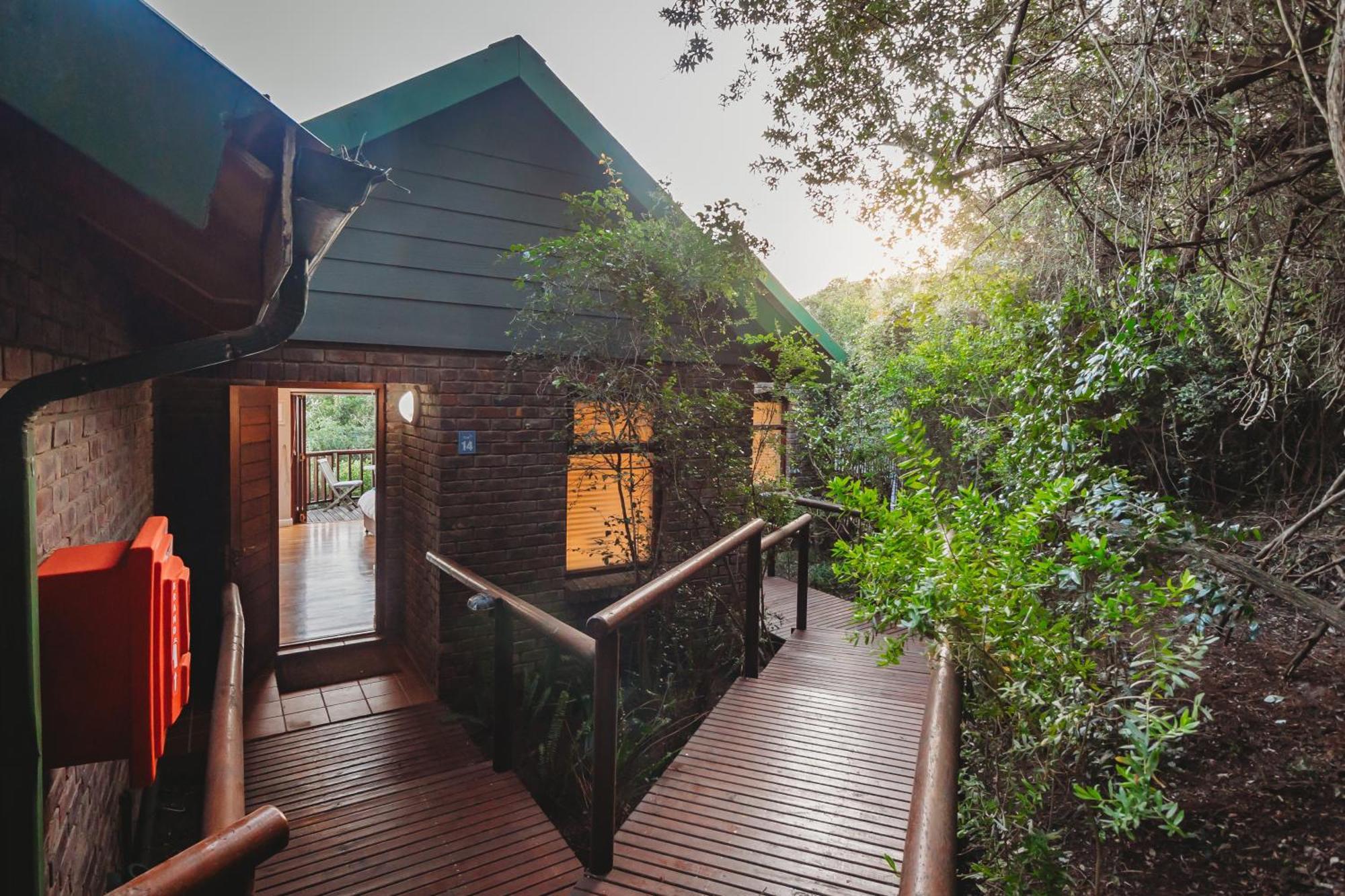 Under The Boardwalk B&B Guest House Wilderness Bagian luar foto